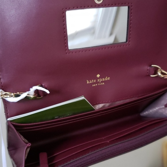 Kate Spade ♠️ Gold Chain Wallet - Picture 5 of 8